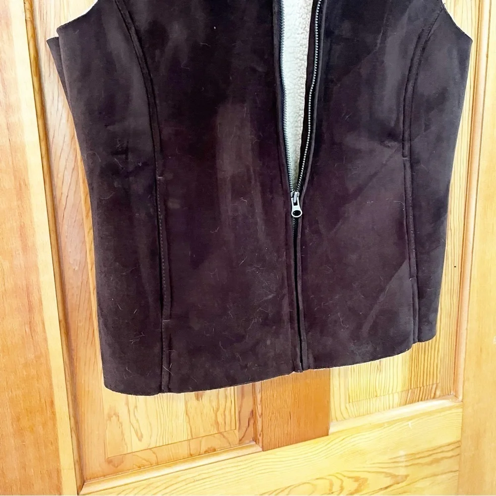Lands' End Womens Brown Vest Sz 2-4 Faux Suede Sherpa Shearling Western Biker - Picture 3 of 10